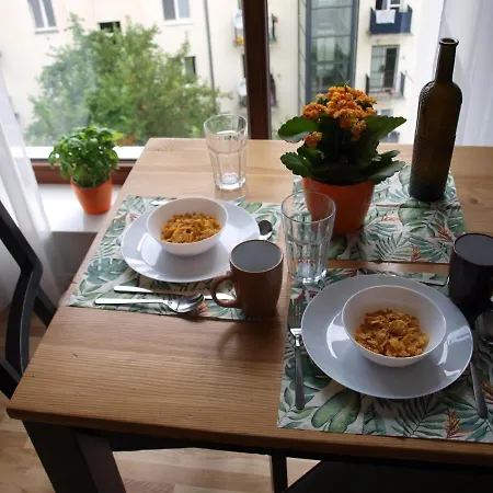 Metro Zabkowska - Bright And Silent Apartment Warsaw