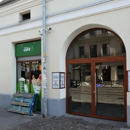 Metro Zabkowska - Bright And Silent * Varsavia